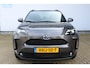 Toyota Yaris Cross 1.5 Hybrid Dynamic | Achteruitrijcamera | Parkeersensoren V+A | Keyless entry/start | Stoelverwarming | Cruise controle | Navigatie | Lane assist | Apple CarPlay/Android Auto | Zwarte hemelbekleding | Climate controle | 17 Inch LMV |
