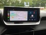 Peugeot 2008 ALLURE 1.2 PT-100pk Navigatie | Apple Carplay & Android Auto | Cruise & Climate control | Achteruitrijcamera | Parkeersensoren voor&achter | BT