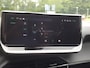 Peugeot 2008 ALLURE 1.2 PT-100pk Navigatie | Apple Carplay & Android Auto | Cruise & Climate control | Achteruitrijcamera | Parkeersensoren voor&achter | BT