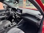 Peugeot 2008 ALLURE 1.2 PT-100pk Navigatie | Apple Carplay & Android Auto | Cruise & Climate control | Achteruitrijcamera | Parkeersensoren voor&achter | BT