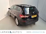 Skoda Kodiaq 1.5 TSI 150pk DSG Limited Business Edition 7P Aut. | Panorama Open dak Leder/Alcantara CarPlay Trekhaak Canton ECC Navi LED ACC 19" Triglav LMV Camera Side Assist Metallic | Voorschoten