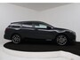 Kia Ceed Sportswagon 1.5 T-GDi DynamicPlusLine | Company Car | Afneembare Trekhaak | Stoelverwarming | Stuurverwarming | 17 Inch Lichtmetalen velgen | Leverbaar per 01-06-2025 |