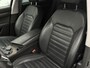 Alfa Romeo Stelvio First Edition 280 pk Automaat | Navigatie | Achteruitrijcamera | Lederen Bekleding | Voorstoelen Verwarmd | Bi-Xenon Koplampen | Keyless Entry/Start | Dodehoek Detectie | Premium Audio | 20" Lichtmetalen Velgen | Apple Carplay/Android Auto |