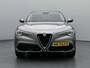 Alfa Romeo Stelvio First Edition 280 pk Automaat | Navigatie | Achteruitrijcamera | Lederen Bekleding | Voorstoelen Verwarmd | Bi-Xenon Koplampen | Keyless Entry/Start | Dodehoek Detectie | Premium Audio | 20" Lichtmetalen Velgen | Apple Carplay/Android Auto |
