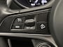 Alfa Romeo Stelvio First Edition 280 pk Automaat | Navigatie | Achteruitrijcamera | Lederen Bekleding | Voorstoelen Verwarmd | Bi-Xenon Koplampen | Keyless Entry/Start | Dodehoek Detectie | Premium Audio | 20" Lichtmetalen Velgen | Apple Carplay/Android Auto |