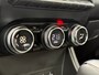 Renault Captur 1.6 E-Tech Full Hybrid 145 Intens 1e Eigenaar