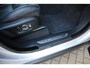 Land Rover Range Rover Velar 2.0 P400e R-DYNAMIC 404PK | PANORAMA | STOELVENT | MERIDIAN | LEDER | STOELMASSAGE | ADAPTIVE |