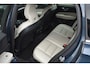 Volvo V60 2.0 T5 Momentum | Leder | ACC | 18" LMV | Elektrische klep |