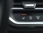 BMW 3-Serie 320i Luxury Line - High Executive - Sportstoelen - Stoelverwarming