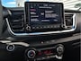 Kia Stonic 1.0 T-GDi MHEV DynamicPlusLine | Navigatie | Climate Control | Camera | tot 10 jaar Garantie |