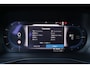 Volvo C40 Recharge Twin Ultimate 78 kWh - Panoramadak - IntelliSafe Assist & Surround - 360º Camera - Verwarmde voorstoelen & stuur - Parkeersensoren voor & achter - Elektr. bedienb. voorstoelen met geheugen links - Draadloze tel. lader - Warmtepomp - Extra getint glas - Elektr. inklapbare trekhaak - 20' LMV