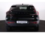 Volvo C40 Recharge Twin Ultimate 78 kWh - Panoramadak - IntelliSafe Assist & Surround - 360º Camera - Verwarmde voorstoelen & stuur - Parkeersensoren voor & achter - Elektr. bedienb. voorstoelen met geheugen links - Draadloze tel. lader - Warmtepomp - Extra getint glas - Elektr. inklapbare trekhaak - 20' LMV
