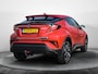 Toyota C-HR 1.8 Hybrid Dynamic (98 PK) 1e-Eig. & Dealer-Onderh. BOVAG-Garantie. NL-Auto. Half-Leer, Trekhaak, Navigatie/Apple-Carplay/Android-Auto, Adaptive-Cruisecontrol, Keyless-Entry/Start, Parkeersensoren-V+A, Achteruitrijcamera, DAB, Licht-Zicht-Pakket, Lm-Velgen-18Inch, Privacy-Glas
