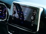 Volkswagen T-Roc 1.5 TSI 150PK R-LINE EVO IQ LIGHT ALCANTARA ELEK.KLEP CARPLAY STOEL/STUUR VERW. 18"LMV VIR.COCKPIT 06/2024 RLINE R LINE "Volkswagen rijden begint bij Topautos.nl – 75 topmodellen direct op voorraad!"