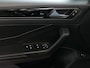 Volkswagen T-Roc 1.5 TSI 150PK R-LINE EVO IQ LIGHT ALCANTARA ELEK.KLEP CARPLAY STOEL/STUUR VERW. 18"LMV VIR.COCKPIT 06/2024 RLINE R LINE "Volkswagen rijden begint bij Topautos.nl – 75 topmodellen direct op voorraad!"