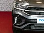Volkswagen T-Roc 1.5 TSI 150PK R-LINE EVO IQ LIGHT ALCANTARA ELEK.KLEP CARPLAY STOEL/STUUR VERW. 18"LMV VIR.COCKPIT 06/2024 RLINE R LINE "Volkswagen rijden begint bij Topautos.nl – 75 topmodellen direct op voorraad!"