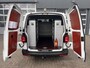 Volkswagen Transporter 2.0 TDI L2H1 DC Airco Cruise controle Trekhaak 2200kg trekgewicht Telefoonverbinding Kastinrichting Omvormer 5-Persoons Werkverlichting Euro 6