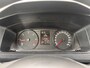 Volkswagen Transporter 2.0 TDI L2H1 DC Airco Cruise controle Trekhaak 2200kg trekgewicht Telefoonverbinding Kastinrichting Omvormer 5-Persoons Werkverlichting Euro 6