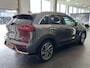 Kia Niro 1.6 GDi Hybrid Edition Schuif-/kanteldak, navigatie, Apple CarPlay/Android Auto, stoel- & stuurverwraming, achteruitrij camera, parkeersensoren, adaptieve cruise control,