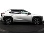 Toyota bZ4X Business Plus 71 kWh | 360 Camera | Dodehoek detectie | Parkeer sensoren voor + achter | Electrische achterklep | Stoelverwarming |