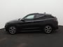 Alfa Romeo Stelvio 2.0 T GME AWD 280pk Sprint | Leer | Elektrische Stoelen | Stoel + Stuur verwarming | Parkeersensoren voor + achter | Camera |