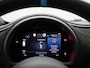 Abarth 500e Abarth Scorpionissima 42 kWh | Navigatie | Climate Controle | Cruise Controle | Camera | Parkeersensoren | Panoramadak | LMV 18" |