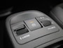 Abarth 500e Abarth Scorpionissima 42 kWh | Navigatie | Climate Controle | Cruise Controle | Camera | Parkeersensoren | Panoramadak | LMV 18" |