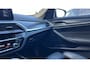BMW 5-Serie Touring 520i High Executive | M-Sport | Leer | Camera