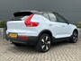 Volvo XC40 Single Motor Extended Range Plus | Achteruitrijcamera | Cruise control adaptief met Stop&Go en stuurhulp | Dodehoekdetectie met correctie