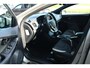 Volvo V40 T3 Dynamic Editon | Cruise Control | Stoelverwarming | Full-LED | Navigatie | 17-Inch | Parkeerhulp
