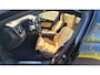 Volvo XC60 2.0 T8 PHEV AWD Ultra Dark Bowers Wilkins Audio - Luchtvering - Trekhaak - 360 Camera - Privacy en geluidsisolerend glas - 21 Inch Velgen - Alarm - Massage functie voorstoelen - Stoel ventilatie