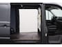 Volkswagen Crafter 35 2.0 TDI DSG L3H2 2x Schuifdeur, ACC, Camera, Apple Carplay, DAB, 3000KG Trekhaak, 17''
