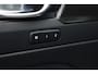 Volvo XC40 2.0 B3 Plus Dark | Navi | 360 Cam | Memory | CarPlay | H&K | Dodehoek