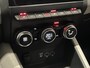Renault Captur 1.6 E-Tech Plug-in Hybrid 160 Initiale Paris | Schuif-/kanteldak | Lederen bekleding | LED | 360 Camera | Carplay | Stoel/Stuurverwarming | Trekhaak |