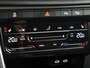Volkswagen T-Roc 1.5 TSI Life Business 150PK! | ACC | Carplay | LED!