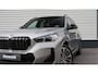 BMW iX1 xDrive30 M-Sport | Massage | Harman/Kardon | Panoramadak | Head-up | Trekhaak | Comfort Access