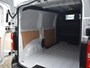 Citroën Jumpy Citroën 2.0 BlueHDI 145 pk L2 | € 4.390,- Voorraad Voordeel | City NAV pakket | Afneembare trekhaak (zwanenhals) | Geïsoleerde comfort scheidingswand met vaste ruit