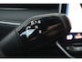 Volkswagen ID.7 Tourer Pro S Business 86 kWh 286PK / 210kW, Warmtepomp, LED Matrix (IQ.Lights), dodehoeksensor (side assist), voorstoelen verwarmbaar, stuurwiel verwarmbaar, travel assist (rij-assistent), adaptieve cruise control (acc), elektrisch verstelbare ErgoActive bestuurdersstoel met massagefunctie, draadloos telefoon laden, rondomzichtcamera (area view), parkeersensoren voor en achter (pdc), 3-zone climatronic, keyless entry, Apple Carplay / Android Auto, DAB+, elektrische achterklep, multifunctioneel lederen stuurwiel etc.