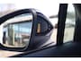 Volkswagen ID.7 Tourer Pro S Business 86 kWh 286PK / 210kW, Warmtepomp, LED Matrix (IQ.Lights), dodehoeksensor (side assist), voorstoelen verwarmbaar, stuurwiel verwarmbaar, travel assist (rij-assistent), adaptieve cruise control (acc), elektrisch verstelbare ErgoActive bestuurdersstoel met massagefunctie, draadloos telefoon laden, rondomzichtcamera (area view), parkeersensoren voor en achter (pdc), 3-zone climatronic, keyless entry, Apple Carplay / Android Auto, DAB+, elektrische achterklep, multifunctioneel lederen stuurwiel etc.