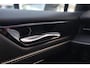 Volkswagen ID.7 Tourer Pro S Business 86 kWh 286PK / 210kW, Warmtepomp, LED Matrix (IQ.Lights), dodehoeksensor (side assist), voorstoelen verwarmbaar, stuurwiel verwarmbaar, travel assist (rij-assistent), adaptieve cruise control (acc), elektrisch verstelbare ErgoActive bestuurdersstoel met massagefunctie, draadloos telefoon laden, rondomzichtcamera (area view), parkeersensoren voor en achter (pdc), 3-zone climatronic, keyless entry, Apple Carplay / Android Auto, DAB+, elektrische achterklep, multifunctioneel lederen stuurwiel etc.