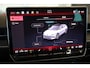 Volkswagen ID.7 Tourer Pro S Business 86 kWh 286PK / 210kW, Warmtepomp, LED Matrix (IQ.Lights), dodehoeksensor (side assist), voorstoelen verwarmbaar, stuurwiel verwarmbaar, travel assist (rij-assistent), adaptieve cruise control (acc), elektrisch verstelbare ErgoActive bestuurdersstoel met massagefunctie, draadloos telefoon laden, rondomzichtcamera (area view), parkeersensoren voor en achter (pdc), 3-zone climatronic, keyless entry, Apple Carplay / Android Auto, DAB+, elektrische achterklep, multifunctioneel lederen stuurwiel etc.