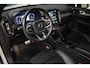 Volvo XC40 T5 262PK R-Design | Trekhaak | Schuifdak | BLIS | Pilot Assist |