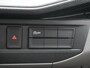 Volkswagen Transporter Bedrijfswagens 2.0 TDI L2H1 28 / Trekhaak / Carplay / Airco / Cruise