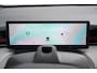 Lynk & Co 02 More 66 kWh | Lane Assists | Electrische Stoelen | 100 % electrisch | Panoramisch schuifdak | rustmodus | Elektrisch bediende achterklep | Middendisplay - 15,4 inch |