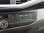 Volkswagen Transporter Kombi 2.0 TDI L2H1 150 PK | Automaat | Airco | Voorstoelen verwarmd | Trekhaak | 9 zits | Radio | Navigatie |