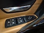 BMW 3-Serie Touring 318i Luxury Edition - Panoramadak - Sportstoelen Leder - Steolverw - Clima - Cruise - Navi