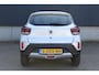Dacia Spring Comfort Plus Orange Pack 27kWh 45pk I Camera I Navigatie I Apple Carplay/Android Auto I Parkeersensoren I 4-Seizoenbanden