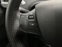 Peugeot 2008 SUV GT-Line 130 pk Automaat | Navigatie | Achteruitrijcamera | Parkeersensoren Voor en Achter | Lederen Bekleding | Sportstoelen | LED Dagrijverlichting | Climate Control | Cruise Control | 17" Lichtmetalen Velgen |