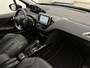 Peugeot 2008 SUV GT-Line 130 pk Automaat | Navigatie | Achteruitrijcamera | Parkeersensoren Voor en Achter | Lederen Bekleding | Sportstoelen | LED Dagrijverlichting | Climate Control | Cruise Control | 17" Lichtmetalen Velgen |