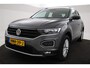 Volkswagen T-Roc 1.6 TDI Style Business Cruise Control, Trekhaak, Airco, Parkeersensoren